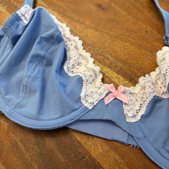 Victoria's Secret Womens Bra Unlined Demi/Non Double Adjustable Blue Size 36C - Picture 3 of 4